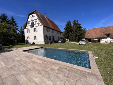 construction-piscine-familiale-amenagement-piscine-paysager-alsace